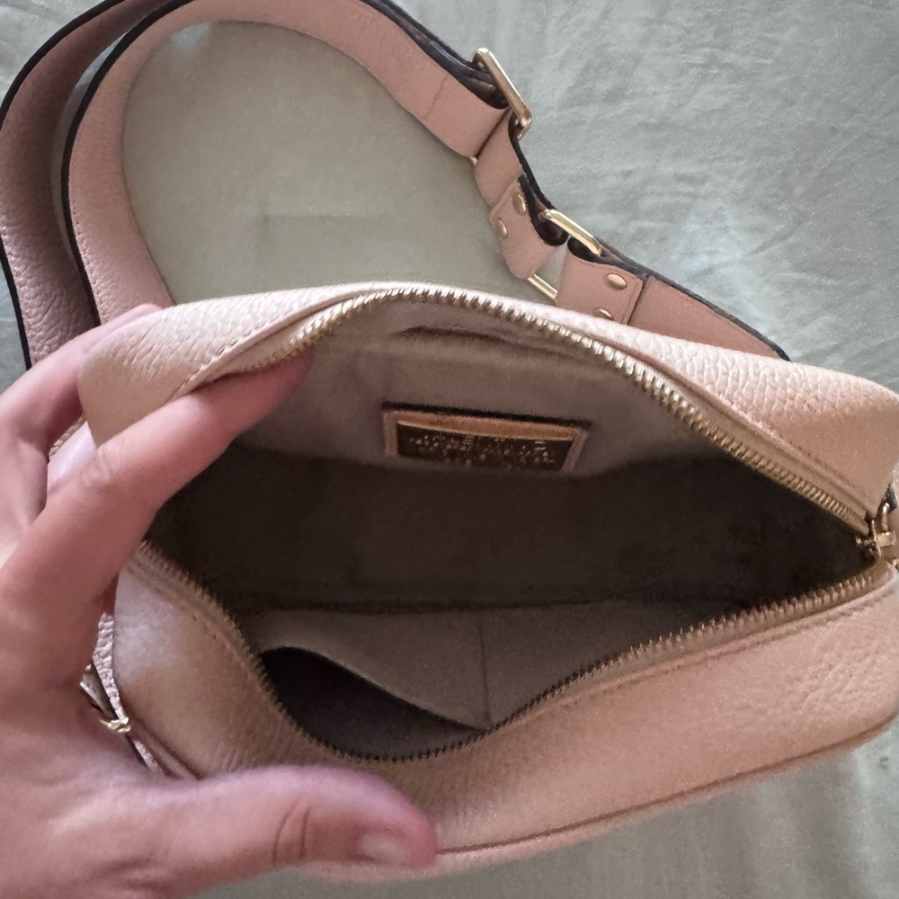 Valentino By Mario Valentino Blush Crossbody Bag - Picture 6 of 6